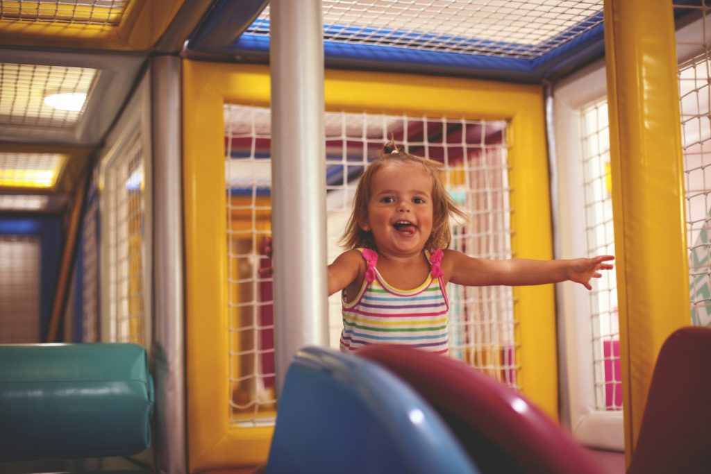 Inflatable facility for children