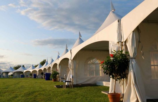 Rent tents for events2
